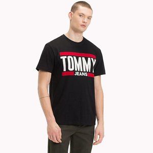 Tommy Hilfiger pánské černé tričko Essential - S (78)